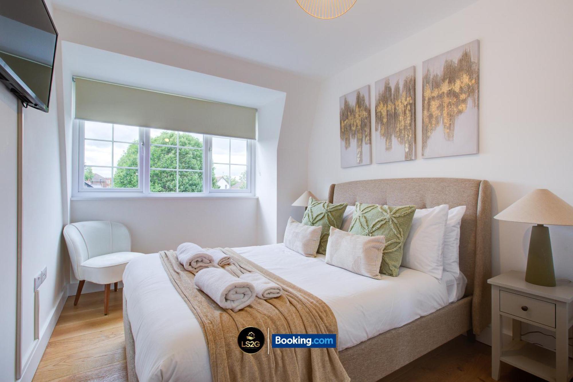 2 Bedroom By Ls2g Short Lets & Serviced Greater With Private Balcony Appartement Londres
